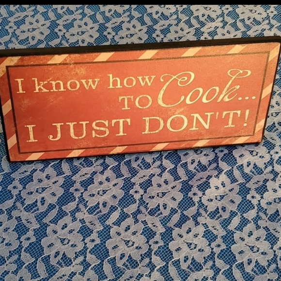 Home Interiors, Catherines, Undercover Wear, Petra Fashions, Lingerie inventory - Picture 6 of 15